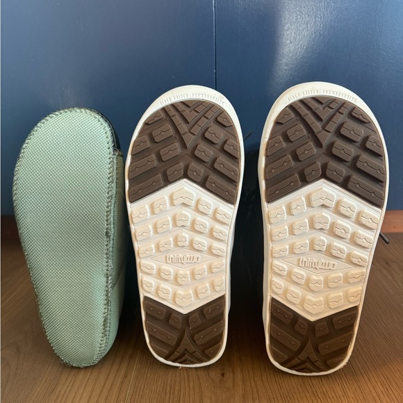 ThirtyTwo Lashed Woman’s Snowboard Boots - Picture 3 of 5